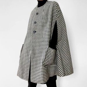 *VINTAGE* 1960s Houndstooth Wool Faux-Fur Lined Cape